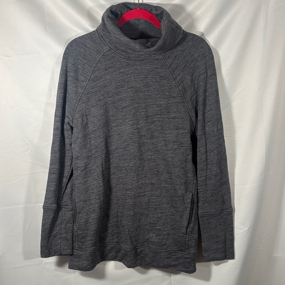 Lululemon Gray Turtleneck Sweater SZ 10 with pockets